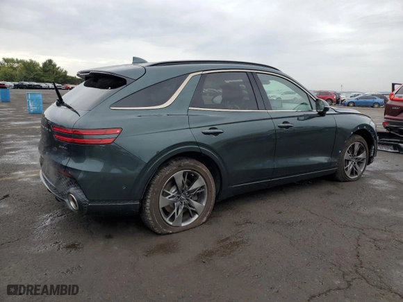 2022 Genesis GV70 3.5T Sport with VIN KMUMCDTC3NU016907, listed as a Copart auction lot 70568194 with 21,645 mi miles and Salvage Title. Bid and sale history available at carsss.com. Image 3.