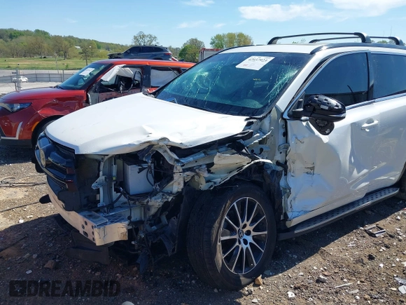 2018 Toyota Highlander SE with VIN 5TDKZRFH1JS288819, listed as a IAAI auction lot 42037923 with 88,273 mi miles and . Bid and sale history available at DreamBid. Image 6.