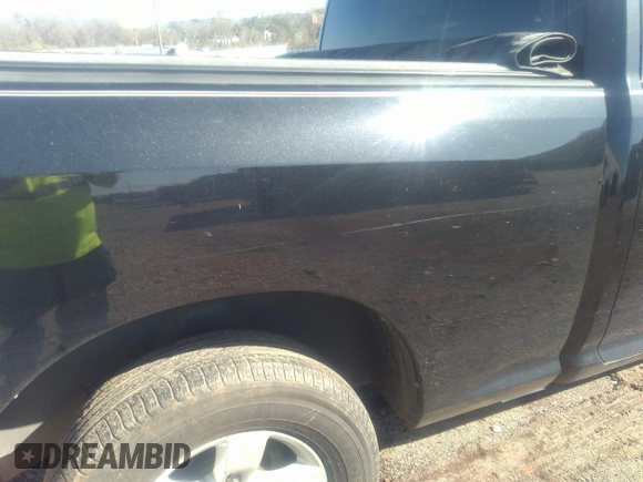 2018 Ram 1500 Express with VIN 1C6RR6FG0JS131656, listed as a IAAI auction lot 41640173 with 56,025 mi miles and . Bid and sale history available at DreamBid. Image 18.
