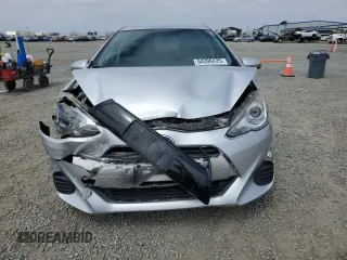 2016 Toyota Prius One z VIN JTDKDTB39G1590015, wystawiony jako Copart lot #54396425 z przebiegiem 252 383 mil mil oraz Szkoda całkowita • Salvage title. Historia ofert i sprzedaży dostępna na DreamBid. Obrazek 5.