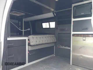 2013 Ford Econoline Passenger XL with VIN 1FBSS3BL2DDA43270, listed as a IAAI auction lot 41381513 with 122,365 mi miles. Bid and sale history available at carsss.com. Image 8.