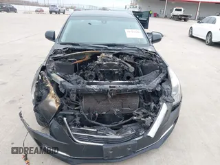 2017 Cadillac ATS AWD z VIN 1G6AG5RX6H0126052, wystawiony jako IAAI lot #41327350 z przebiegiem Nie podano mil oraz . Historia ofert i sprzedaży dostępna na DreamBid. Obrazek 11.