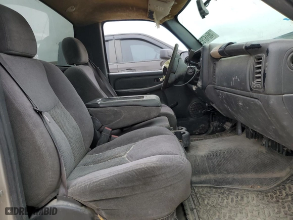 2006 Chevrolet Silverado 1500 Work Truck with VIN 3GCEC14X46G258357, listed as a Copart auction lot 46516785 with 226,088 mi miles and Salvage Title. Bid and sale history available at carsss.com. Image 10.