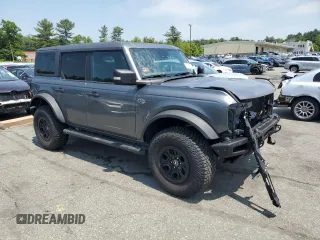 2022 Ford Bronco z VIN 1FMEE5DP6NLB28658, wystawiony jako Copart lot #60632405 z przebiegiem 28 221 mil mil oraz Szkoda całkowita • Salvage title. Historia ofert i sprzedaży dostępna na DreamBid. Obrazek 4.