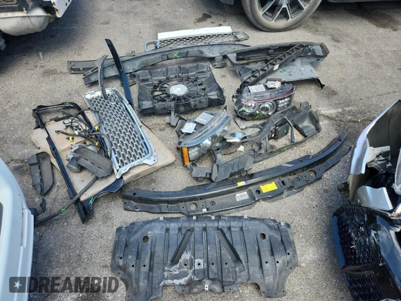 2012 Land Rover Range Rover SC Autobiography with VIN SALMP1E45CA385271, listed as a Copart auction lot 54558125 with 93,103 mi miles and Salvage title. Bid and sale history available at DreamBid. Image 12.