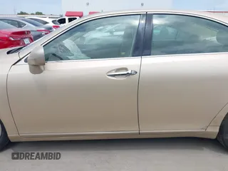 2007 Lexus ES 330 with VIN JTHBJ46G872003596, listed as a IAAI auction lot 42030486 with 183,036 mi miles and . Bid and sale history available at carsss.com. Image 15.