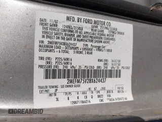 2008 Mercury Grand Marquis LS with VIN 2MEFM75V28X624437, listed as a IAAI auction lot 42101089 with Not Provided miles and . Bid and sale history available at DreamBid. Image 9.