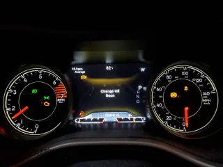 2017 Jeep Cherokee Limited z VIN 1C4PJMDB2HW601286, wystawiony jako Copart lot #60034815 z przebiegiem 55 948 mil mil oraz Szkoda całkowita • Salvage title. Historia ofert i sprzedaży dostępna na DreamBid. Obrazek 9.