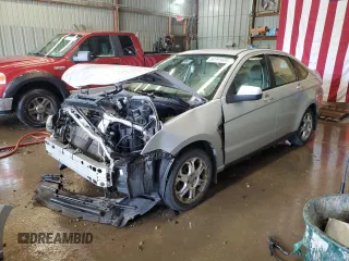 2008 Ford Focus SE z VIN 1FAHP35NX8W125249, wystawiony jako Copart lot #56791695 z przebiegiem 125 129 mil mil oraz Szkoda całkowita • Salvage title. Historia ofert i sprzedaży dostępna na DreamBid. Obrazek 1.
