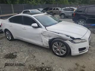 2016 Jaguar XF 35t Premium with VIN SAJBJ4BV5GCY23670, listed as a Copart auction lot 66235964 with 79,460 mi miles and Salvage Title. Bid and sale history available at carsss.com. Image 4.