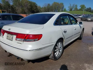2006 Hyundai Azera SE with VIN KMHFC46F66A097045, listed as a IAAI auction lot 41998208 with 203,817 mi miles and . Bid and sale history available at DreamBid. Image 4.