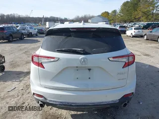 2020 Acura RDX Technology with VIN 5J8TC2H52LL033263, listed as a IAAI auction lot 41293471 with 62,393 mi miles and . Bid and sale history available at DreamBid. Image 16.