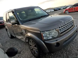 2011 Land Rover LR4 HSE с VIN SALAG2D48BA575459, выставлен на аукционе Copart как лот 84969554 с пробегом 145 368 миль миль и Списание • Salvage title. История ставок и продаж доступна на DreamBid. Изображение 4.