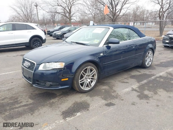 2009 Audi A4 2.0T with VIN WAUDF48H29K010559, listed as a IAAI auction lot 41548382 with 153,839 mi miles. Bid and sale history available at carsss.com. Image 2.