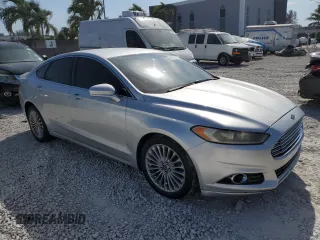 2014 Ford Fusion Titanium with VIN 3FA6P0K91ER178613, listed as a Copart auction lot 49587615 with 165,391 mi miles and Clean Title. Bid and sale history available at DreamBid. Image 4.