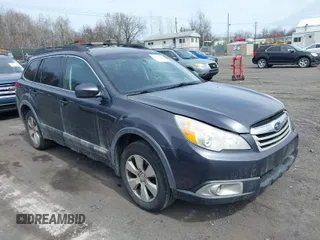 2012 Subaru Outback 2.5i Prem with VIN 4S4BRBCC6C3272955, listed as a IAAI auction lot 41973944 with 219,201 mi miles. Bid and sale history available at carsss.com. Image 1.