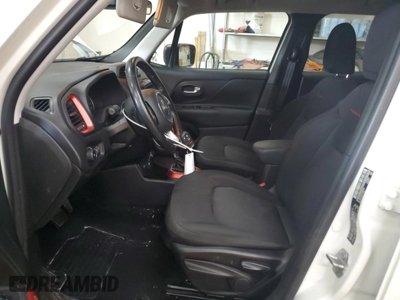 2018 Jeep Renegade Trailhawk with VIN ZACCJBCB2JPG81356, listed as a Copart auction lot 48348035 with 51,621 mi miles and Salvage Title. Bid and sale history available at carsss.com. Image 7.