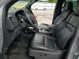 2022 Nissan Frontier SV z VIN 1N6ED1EK5NN631411, wystawiony jako Copart lot #57287645 z przebiegiem 25 027 mil mil oraz Szkoda całkowita • Salvage title. Historia ofert i sprzedaży dostępna na DreamBid. Obrazek 7.
