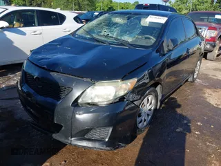 2010 Toyota Corolla z VIN 1NXBU4EE0AZ283899, wystawiony jako IAAI lot #42264821 z przebiegiem 192 880 mil mil oraz . Historia ofert i sprzedaży dostępna na DreamBid. Obrazek 17.