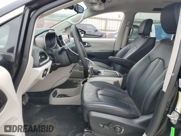 2023 Chrysler Pacifica Hybrid Touring L with VIN 2C4RC1L78PR541746, listed as a Copart auction lot 54633865 with 5,291 mi miles and Non repairable. Bid and sale history available at DreamBid. Image 7.