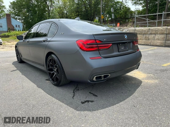 2018 BMW 7 Series M760i xDrive with VIN WBA7H6C54JG614931, listed as a Copart auction lot 59110125 with 71,953 mi miles and Clean title. Bid and sale history available at DreamBid. Image 2.