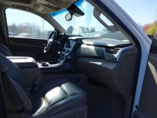 2019 Chevrolet Tahoe LT with VIN 1GNSKBKC7KR307869, listed as a IAAI auction lot 41833834 with 127,949 mi miles. Bid and sale history available at carsss.com. Image 5.