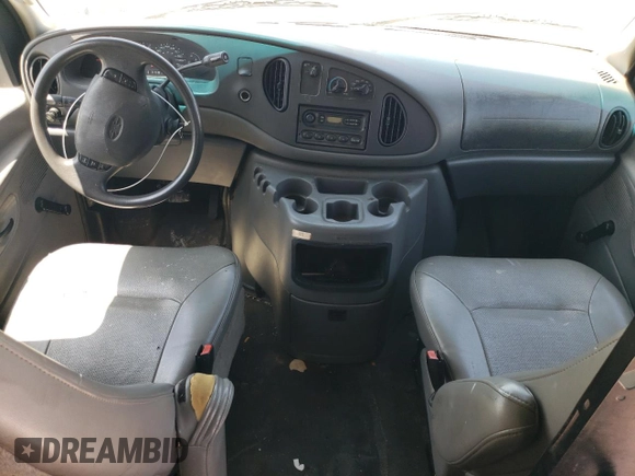 2004 Ford Econoline Cargo with VIN 1FTRE14W04HA41300, listed as a Copart auction lot 64768745 with 169,865 mi miles and Clean title. Bid and sale history available at DreamBid. Image 8.