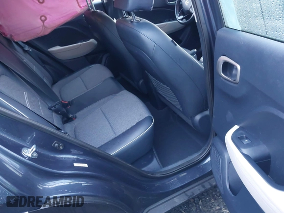 2021 Hyundai Venue SEL with VIN KMHRC8A33MU092656, listed as a IAAI auction lot 41275058 with 53,109 mi miles and . Bid and sale history available at DreamBid. Image 8.