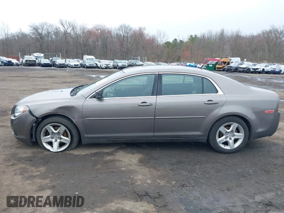 2011 Chevrolet Malibu 1LS with VIN 1G1ZB5E18BF251602, listed as a IAAI auction lot 41880910 with 76,049 mi miles and . Bid and sale history available at DreamBid. Image 14.