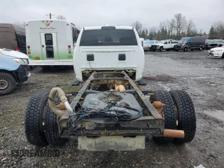 2015 Ram 4500 z VIN 3C7WRLFJ5FG607441, wystawiony jako Copart lot #87488834 z przebiegiem 60 614 mil mil oraz Czysty tytuł • Clean title. Historia ofert i sprzedaży dostępna na DreamBid. Obrazek 6.