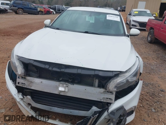 2019 Nissan Altima S z VIN 1N4BL4BV5KN308941, wystawiony jako IAAI lot #41851529 z przebiegiem 146 915 mil mil oraz . Historia ofert i sprzedaży dostępna na DreamBid. Obrazek 6.