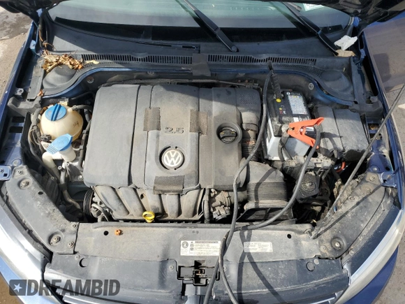 2013 Volkswagen Jetta SE z VIN 3VWDP7AJ7DM311146, wystawiony jako Copart lot #54963425 z przebiegiem 236 277 mil mil oraz Szkoda całkowita • Salvage title. Historia ofert i sprzedaży dostępna na DreamBid. Obrazek 11.