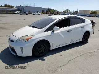 2015 Toyota Prius Four with VIN JTDKN3DU6F1966283, listed as a Copart auction lot 62137385 with 173,791 mi miles and Salvage title. Bid and sale history available at DreamBid. Image 1.