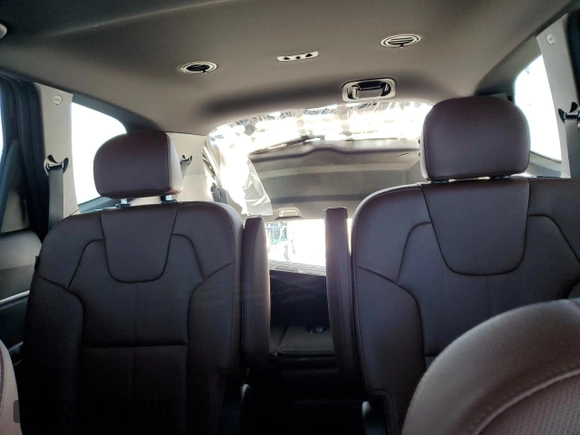 2024 Kia Telluride EX with VIN 5XYP34GC4RG567204, listed as a Copart auction lot 88792705 with 5,164 mi miles and Salvage title. Bid and sale history available at DreamBid. Image 10.