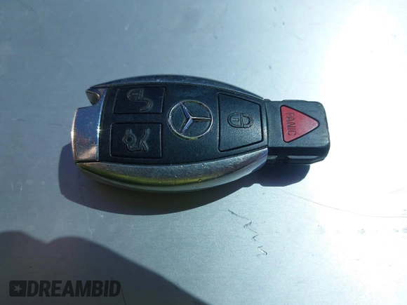2006 Mercedes-Benz CLK 350 with VIN WDBTK56GX6T069583, listed as a IAAI auction lot 42704123 with 195,516 mi miles and . Bid and sale history available at DreamBid. Image 11.