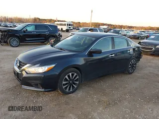 2018 Nissan Altima 2.5 S with VIN 1N4AL3AP0JC252006, listed as a IAAI auction lot 40632218 with 103,865 mi miles. Bid and sale history available at carsss.com. Image 17.
