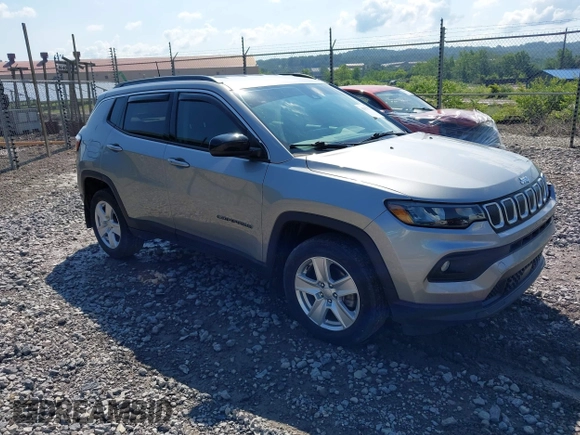 2022 Jeep Compass Latitude с VIN 3C4NJDBB1NT134602, выставлен на аукционе IAAI как лот 42632572 с пробегом 29 755 миль миль и . История ставок и продаж доступна на DreamBid. Изображение 1.