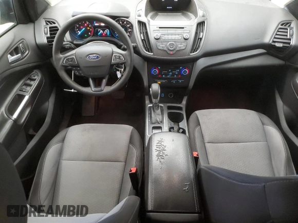 2018 Ford Escape SE z VIN 1FMCU9GD9JUD21474, wystawiony jako Copart lot #53921535 z przebiegiem 136 819 mil mil oraz Czysty tytuł • Clean title. Historia ofert i sprzedaży dostępna na DreamBid. Obrazek 8.
