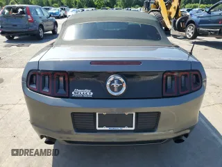 2014 Ford Mustang V6 with VIN 1ZVBP8EM3E5232212, listed as a Copart auction lot 61934665 with 156,835 mi miles and Clean title. Bid and sale history available at DreamBid. Image 6.
