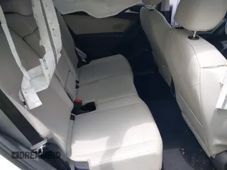 2018 Volkswagen Tiguan SEL с VIN 3VV2B7AX3JM036157, выставлен на аукционе IAAI как лот 42506274 с пробегом 102 947 миль миль и . История ставок и продаж доступна на DreamBid. Изображение 8.