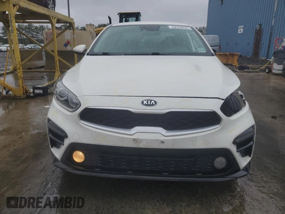 2020 Kia Forte LXS with VIN 3KPF24AD8LE184404, listed as a Copart auction lot 52552025 with 208,071 mi miles and Salvage Title. Bid and sale history available at carsss.com. Image 5.
