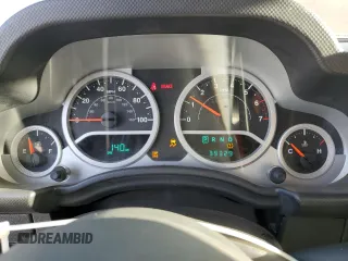 2008 Jeep Wrangler Unlimited Sahara with VIN 1J4GA59128L531922, listed as a Copart auction lot 48982795 with 39,329 mi miles and Clean title. Bid and sale history available at DreamBid. Image 9.