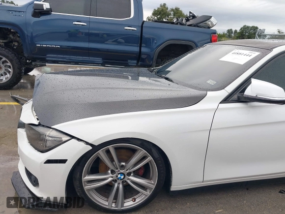 2013 BMW 3 Series 328i with VIN WBA3A5C5XDF356793, listed as a IAAI auction lot 40881444 with 156,178 mi miles. Bid and sale history available at carsss.com. Image 15.