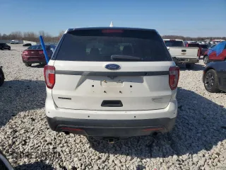2017 Ford Police Interceptor Utility z VIN 1FM5K8AT2HGB33378, wystawiony jako Copart lot #53235295 z przebiegiem Nie podano mil oraz Czysty tytuł • Clean title. Historia ofert i sprzedaży dostępna na DreamBid. Obrazek 6.