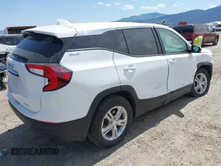 2024 GMC Terrain SLE z VIN 3GKALTEG8RL371883, wystawiony jako IAAI lot #42527163 z przebiegiem 31 053 mil mil oraz . Historia ofert i sprzedaży dostępna na DreamBid. Obrazek 4.