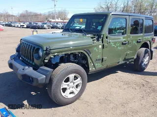 2021 Jeep Wrangler Unlimited Sport Altitude с VIN 1C4HJXDN8MW701628, выставлен на аукционе IAAI как лот 42059202 с пробегом 73 814 миль миль и . История ставок и продаж доступна на DreamBid. Изображение 19.