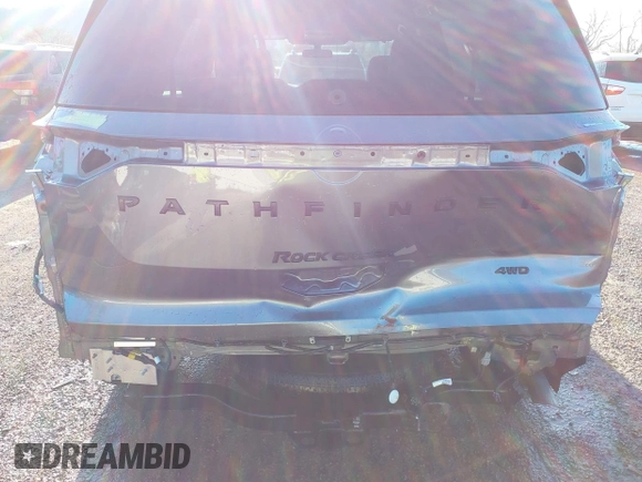 2024 Nissan Pathfinder Rock Creek with VIN 5N1DR3BD8RC291069, listed as a IAAI auction lot 41947839 with 2,047 mi miles and . Bid and sale history available at DreamBid. Image 6.