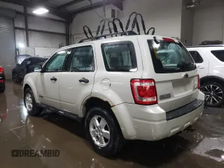 2008 Ford Escape XLS с VIN 1FMCU92Z78KB00951, выставлен на аукционе Copart как лот 42512745 с пробегом 148 569 миль миль и Списание • Salvage title. История ставок и продаж доступна на DreamBid. Изображение 2.