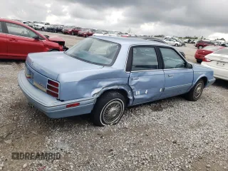 1993 Oldsmobile Cutlass Ciera S z VIN 1G3AG55N9P6451968, wystawiony jako Copart lot #72746634 z przebiegiem 88 151 mil mil oraz Szkody całkowita. Historia ofert i sprzedaży dostępna na DreamBid. Obrazek 3.