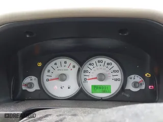 2007 Ford Escape XLT with VIN 1FMCU93107KA97933, listed as a IAAI auction lot 41507977 with 119,841 mi miles. Bid and sale history available at carsss.com. Image 7.
